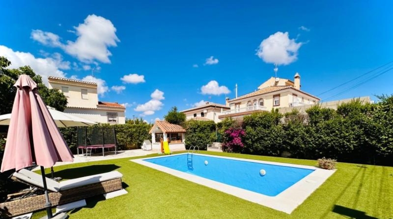Granada - Ogíjares - 599m2