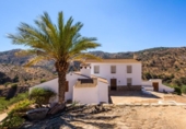 Xalet independent amb terreny en venda a la España, Álora, ref.: TR165756 foto