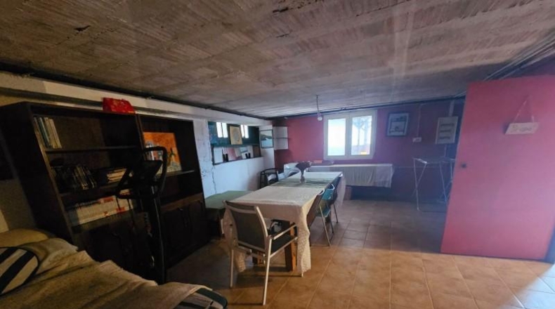 La Coruna - Santiago de Compostela - 700m2