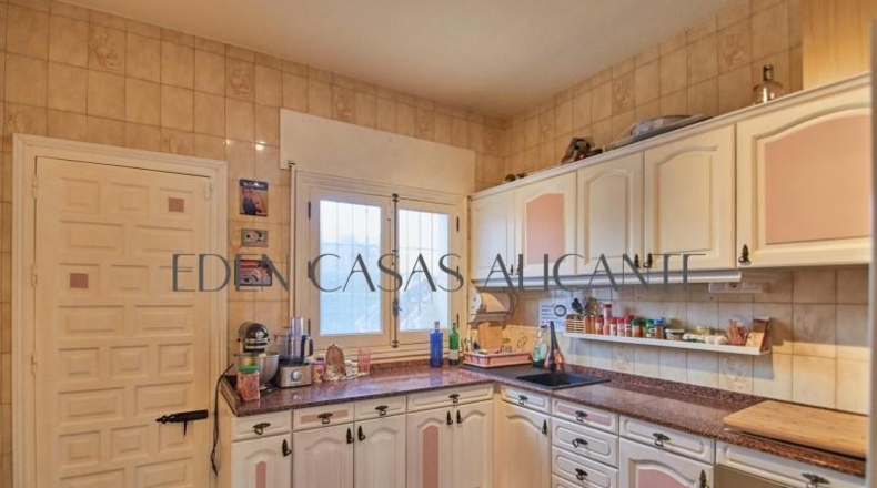 Alicante - Busot - 1200m2
