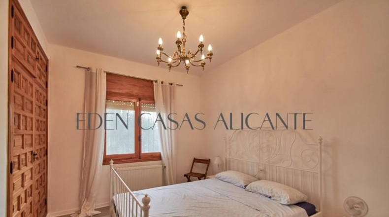Alicante - Busot - 1200m2