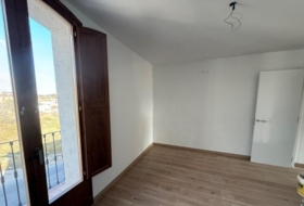 Centelles 657&nbsp;м²