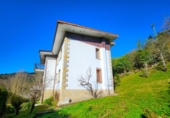 Xalet independent amb terreny en venda a la España, Zalla, ref.: TR375087 foto