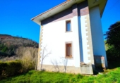Xalet independent amb terreny en venda a la España, Zalla, ref.: TR375087 foto