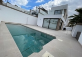 Chalet independiente con terreno en venta en la España, Benijófar, ref: TR368218 foto