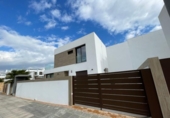 Chalet independiente con terreno en venta en la España, Benijófar, ref: TR368218 foto