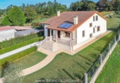 Casa de camp amb terreny en venda a la España, Carballo, ref.: TR349022 foto