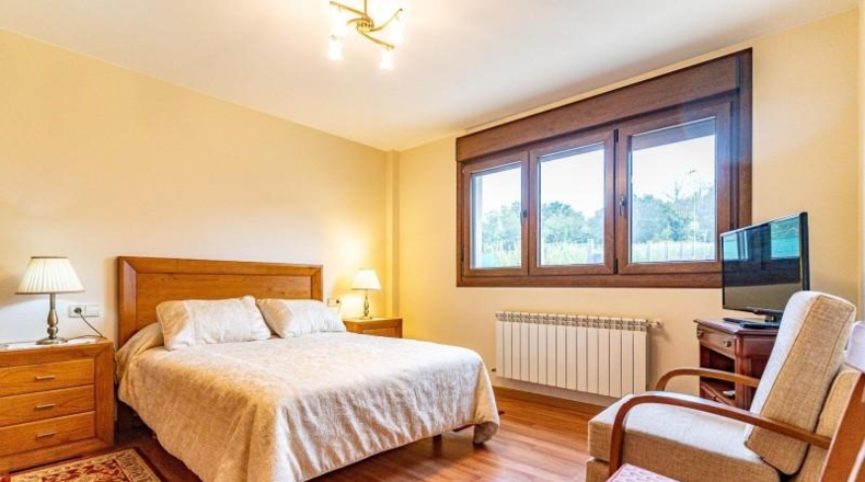 La Coruña - Carballo - 1758m2