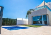 Xalet independent amb terreny en venda a la España, Los Alcázares, ref.: TR317276 foto