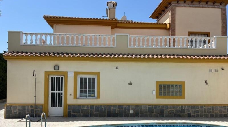 Alicante - Torrevella - 600m2