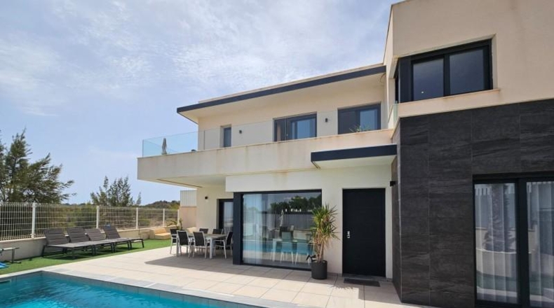 Alicante - San Miguel de Salinas - 156m2