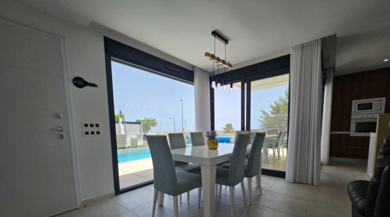 Alicante - San Miguel de Salinas - 156m2