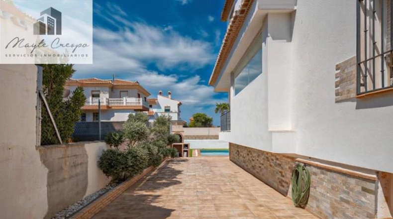 Granada - Villa de Otura - 568m2