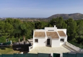 Xalet independent amb terreny en venda a la España, Pedreguer, ref.: TR146757 foto