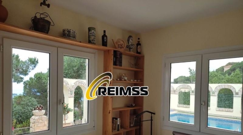 Gerona - Lloret de Mar - 893m2