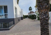 Chalet independiente con terreno en venta en la España, Orihuela, ref: TR335665 foto