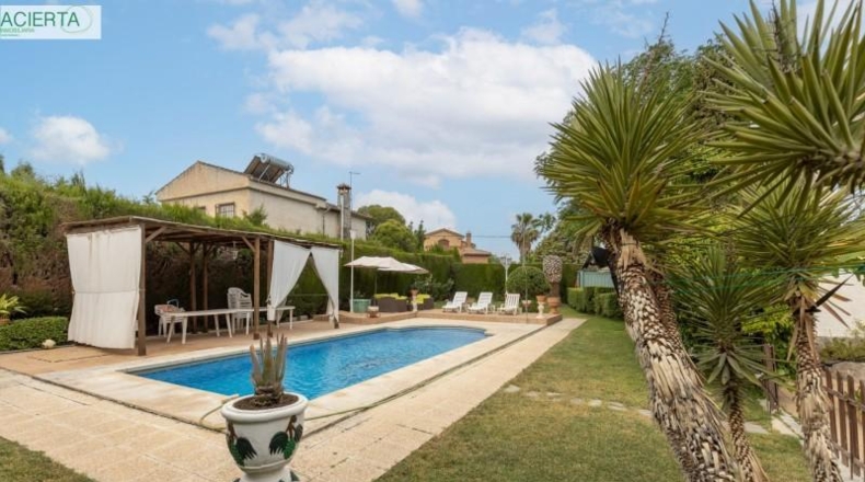 Granada - Villa de Otura - 10707m2
