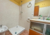 Отдельно стоящий дом с участком на продажу в городе Pedreguer Фото