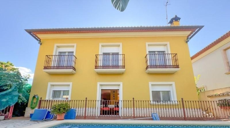 Alicante - Педрегер - 400m2