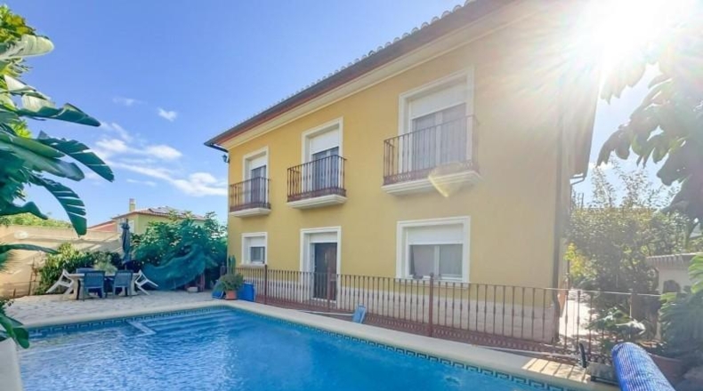 Alicante - Педрегер - 400m2