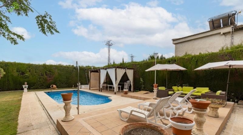Гранада - Villa de Otura - 10707m2
