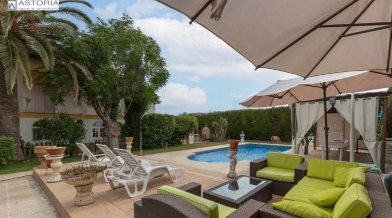 Granada - Villa de Otura - 10707m2