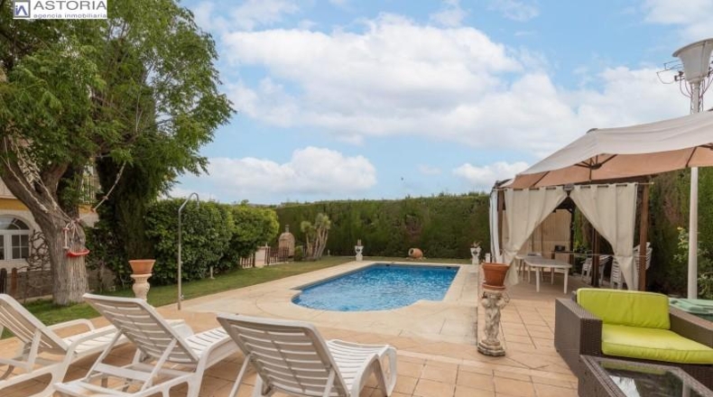 Granada - Villa de Otura - 10707m2