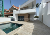 Chalet independiente con terreno en venta en la España, Orihuela, ref: TR141117 foto