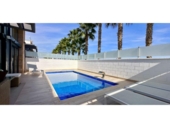 Chalet independiente con terreno en venta en la España, Orihuela, ref: TR361766 foto