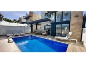 Chalet independiente con terreno en venta en la España, Orihuela, ref: TR361766 foto