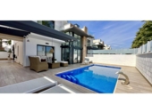 Chalet independiente con terreno en venta en la España, Orihuela, ref: TR361766 foto
