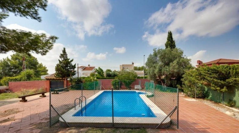 Alicante - San Miguel de Salinas - 1600m2