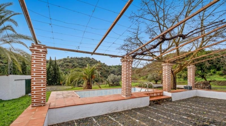 Málaga - Casarabonela - 9800m2