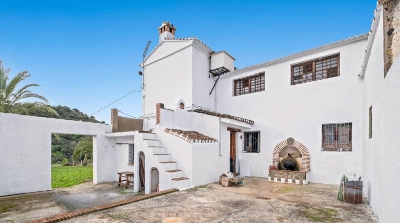 Málaga - Casarabonela - 9800m2