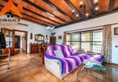 Chalet independiente con terreno en venta en la España, Carmona, ref: TR168976 foto