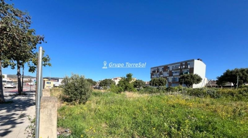 Tarragona - el Vendrell - 2033m2