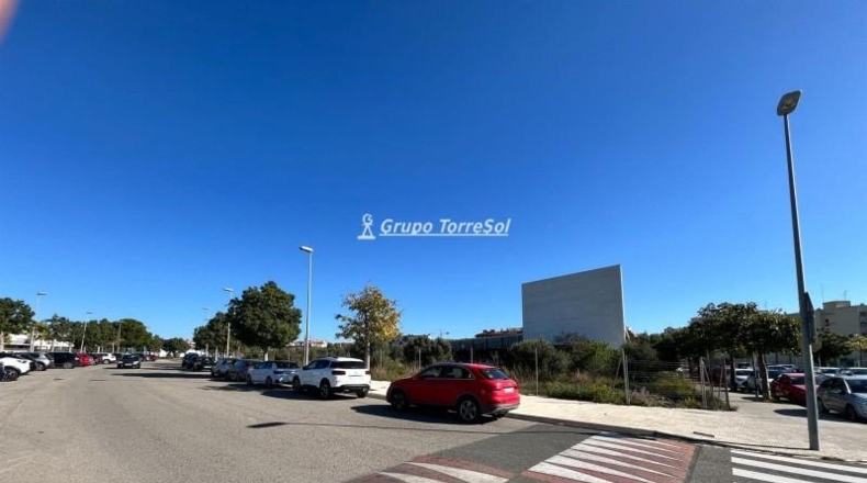 Tarragona - el Vendrell - 2033m2