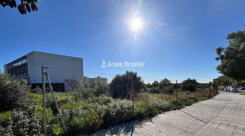 Tarragona - el Vendrell - 2033m2