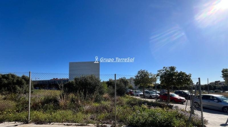 Tarragona - el Vendrell - 2033m2