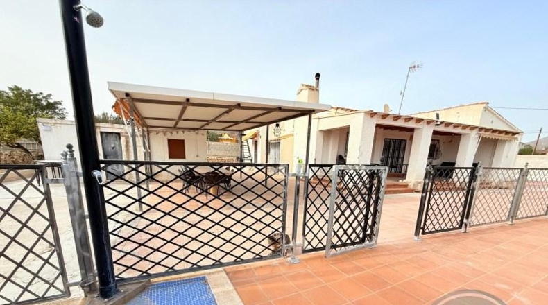 Alicante - Villajoyosa - 2000m2