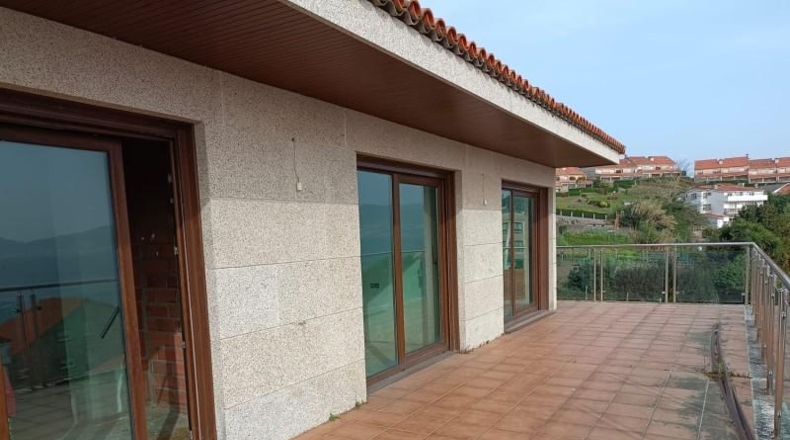 Pontevedra - Sanxenxo - 604m2