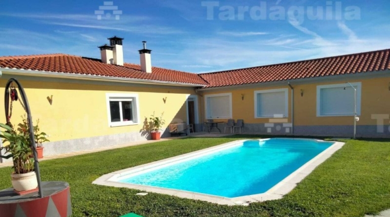Salamanca - Villamayor - 349m2