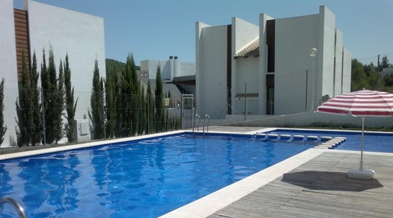 Valencia - Chiva - 678m2