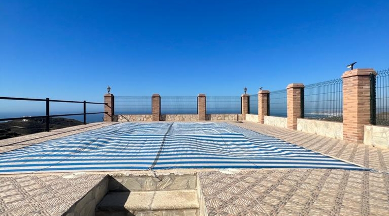 Málaga - Torrox - 8300m2