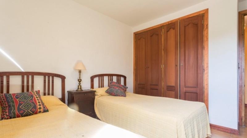 Gerona - Figueres - 4225m2