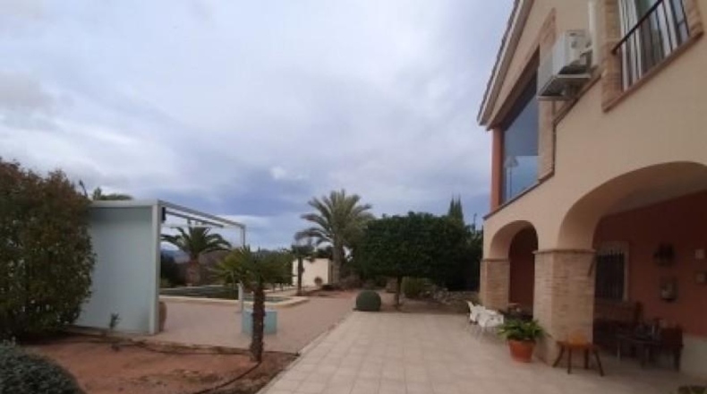 Alicante - Monóvar - 11000m2