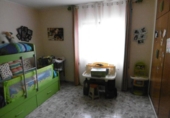 Отдельно стоящий дом с участком на продажу в городе Tortosa Фото