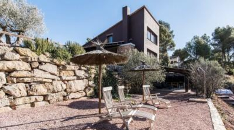 Barcelona - Castellfollit del Boix - 935m2