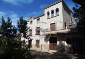 Chalet independiente con terreno en venta en la España, Bocairent, ref: TR138591 foto