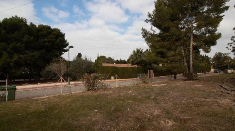 Valencia - Godella - 1058m2